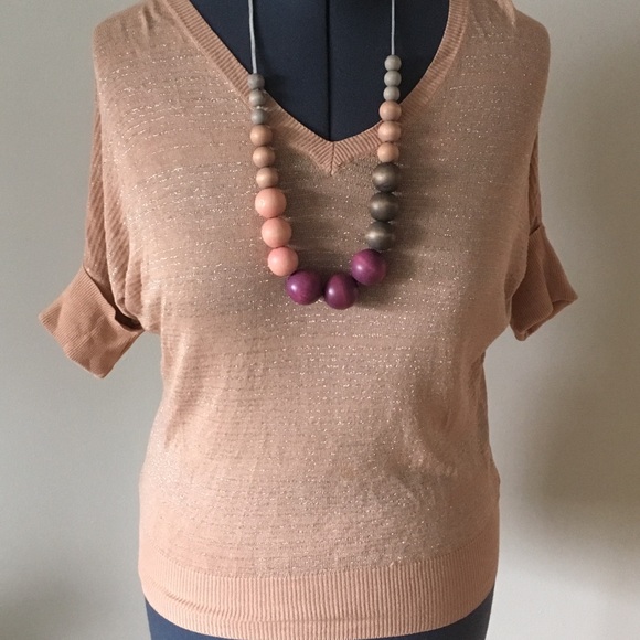 ❄️⛄️Banana Republic top - Picture 1 of 4